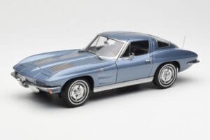 Chevrolet Corvette C2 Gris Azul Metalizado AUTOart 1:18 71182 Metal