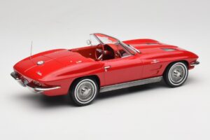 Chevrolet Corvette C2 Sting Ray Descapotable Riverside Red Norev 1:18 189056 Metal - imagen 2 de 6