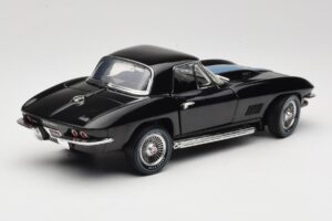 Chevrolet Corvette C2 Negro American Muscle 1:18 AMM1099/06 Metal - imagen 3 de 8