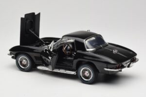Chevrolet Corvette C2 Negro American Muscle 1:18 AMM1099/06 Metal - imagen 5 de 8
