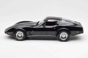 Chevrolet Corvette C3 Negro UT Models 1:18 21071 Metal - imagen 4 de 8