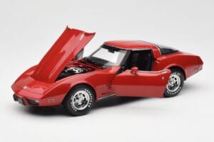 Chevrolet Corvette C3 Rojo UT Models 1:18 21073 Metal - imagen 2 de 8