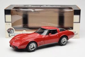 Chevrolet Corvette C3 Rojo UT Models 1:18 21073 Metal - imagen 8 de 8