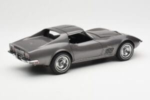 Chevrolet Corvette C3 Spider Laguna Gris Metalizado AUTOart 1:18 71173 Metal - imagen 3 de 8