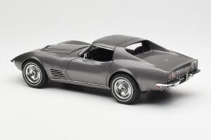 Chevrolet Corvette C3 Spider Laguna Gris Metalizado AUTOart 1:18 71173 Metal - imagen 7 de 8