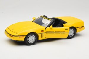 Chevrolet Corvette C4 Indianapolis 500 Pace Car Amarillo Greenlight 1:18 11801-06 Metal - imagen 2 de 8