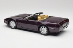 Chevrolet Corvette C4 LT4 Descapotable Morado Metálico Maisto 1:18 50277 Metal - imagen 7 de 8