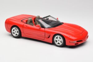 Chevrolet Corvette C5 Descapotable Rojo Bburago 1:18 3076 Metal - imagen 6 de 8