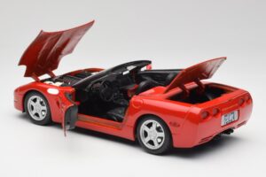 Chevrolet Corvette C5 Descapotable Torch Rojo Maisto 1:18 50318 Metal - imagen 5 de 8