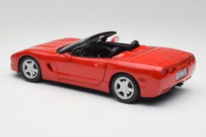 Chevrolet Corvette C5 Descapotable Torch Rojo Maisto 1:18 50318 Metal - imagen 7 de 8