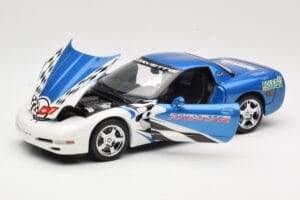 Chevrolet Corvette C5 Pace Car Rolex 24 at Daytona 1999 UT Models 1:18 39944 Metal - imagen 2 de 8