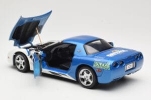 Chevrolet Corvette C5 Pace Car Rolex 24 at Daytona 1999 UT Models 1:18 39944 Metal - imagen 5 de 8