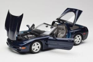 Chevrolet Corvette C5 Nassau Azul Bburago 1:18 30166 Metal - imagen 2 de 8