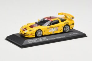 Chevrolet Corvette C5-R #3 R. Fellows / J. O'Connell / O. Gavin ALMS Petit Le Mans 2002 Minichamps 1:43 400021493 Metal - imagen 2 de 4