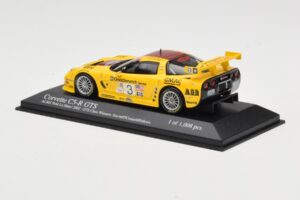 Chevrolet Corvette C5-R #3 R. Fellows / J. O'Connell / O. Gavin ALMS Petit Le Mans 2002 Minichamps 1:43 400021493 Metal - imagen 3 de 4