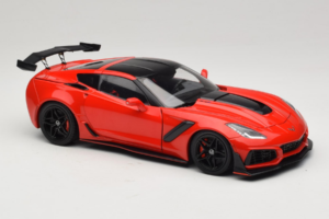 Chevrolet Corvette C7 ZR1 Torch Red IXO 1:18 18RDC243-FO Metal - imagen 6 de 8