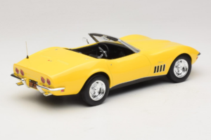 Chevrolet Corvette C3 Descapotable Daytona Yellow Norev 1:18 189039 Metal - imagen 2 de 6
