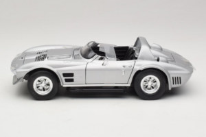 Chevrolet Corvette Grand Sport Plata Fast & Furious Greenlight 1:18 12842 Metal - imagen 3 de 6