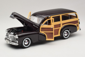 Chevrolet Fleetmaster Woody Negro Maisto 1:18 56043 Metal - imagen 2 de 8