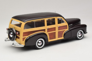 Chevrolet Fleetmaster Woody Negro Maisto 1:18 56043 Metal - imagen 3 de 8