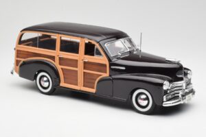 Chevrolet Fleetmaster Woody Marrón Maisto 1:18 36854 Metal - imagen 6 de 8