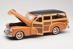 Chevrolet Fleetmaster Woody Oro Maisto 1:18 56042 Metal - imagen 2 de 8