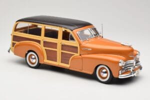 Chevrolet Fleetmaster Woody Oro Maisto 1:18 56042 Metal - imagen 6 de 8