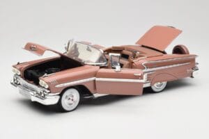 Chevrolet Impala Descapotable Marrón Motormax 1:18 73112 Metal - imagen 2 de 8