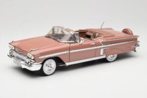 Chevrolet Impala Descapotable Marrón Motormax 1:18 73112 Metal