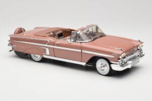 Chevrolet Impala Descapotable Marrón Motormax 1:18 73112 Metal - imagen 6 de 8
