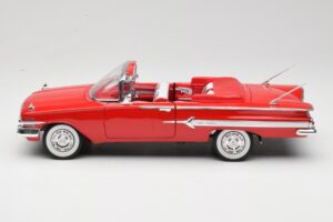 Chevrolet Impala Descapotable Rojo Welly 1:18 9864W Metal - imagen 4 de 8