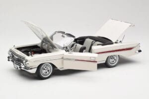 Chevrolet Impala Descapotable Blanco Sun Star 1:18 3405 Metal - imagen 2 de 8