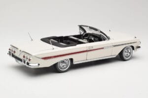 Chevrolet Impala Descapotable Blanco Sun Star 1:18 3405 Metal - imagen 3 de 8