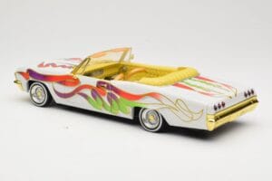 Chevrolet Impala Lowrider White Metallic Hot Wheels 1:18 27635 Metal - imagen 7 de 8