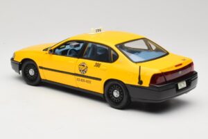 Chevrolet Impala Taxi Maisto 1:18 36617 Metal - imagen 7 de 8
