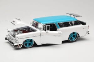 Chevrolet Nomad Blanco Maisto 1:18 32613 Metal - imagen 2 de 8