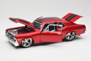 Chevrolet Nova SS Coupe Rojo Maisto 1:18 31083-M1 Metal - imagen 2 de 8
