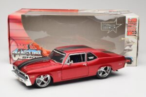 Chevrolet Nova SS Coupe Rojo Maisto 1:18 31083-M1 Metal - imagen 8 de 8