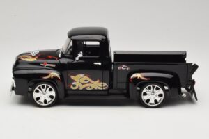 Chevrolet Old School Cody Project Truck & Chopper Set Joyride 1:18 33911 Metal - imagen 4 de 8