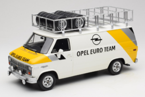 Opel Manta 400 Group B Rally Tour de Corse 1984 Con Chevrolet G30 Furgoneta de Asistencia Otto 1:18 OT491 Resina - imagen 4 de 13