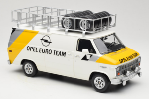 Opel Manta 400 Group B Rally Tour de Corse 1984 Con Chevrolet G30 Furgoneta de Asistencia Otto 1:18 OT491 Resina - imagen 7 de 13