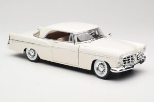 Chrysler 300B Blanco Maisto 1:18 531897 Metal - imagen 6 de 8