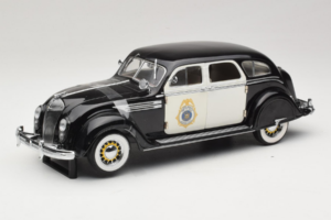 Chrysler Airflow Coche de Policía Signature Models 1:18 CCSM01 Metal