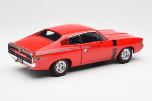Chrysler Charger E49 Rojo AUTOart 1:18 71505 Metal - imagen 3 de 8