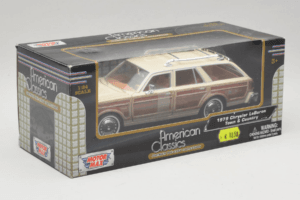 Chrysler LeBaron Town & Country Beige Motormax 1:24 MM7331BG Metal - imagen 2 de 3