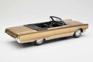 Chrysler Newport Descapotable Gold Metallic BoS Models 1:18 BOS273 Resina - imagen 2 de 6