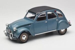 Citroen 2CV Bleu Nuit Solido 1:18 8028 Metal