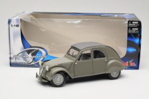 Citroen 2CV Gris Maisto 1:18 31834 Metal - imagen 8 de 8