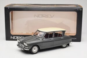 Citroen Ami 6 Verde Norev 1:18 181534 Metal - imagen 8 de 8