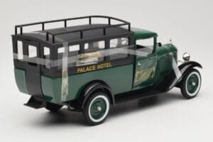 Citroen C4 F Palace Hotel Verde Solido 1:18 118303-00 Metal - imagen 2 de 6